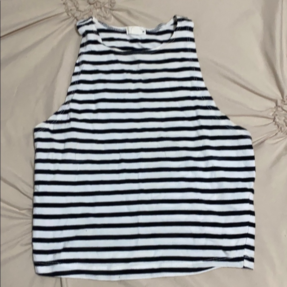 Garage cropped tank!